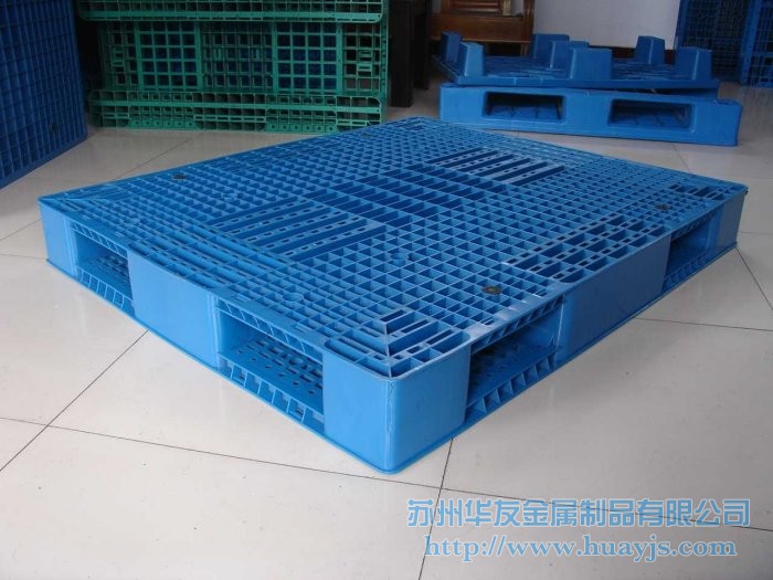 托盘